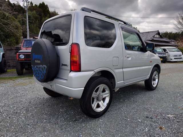 Suzuki Jimny 5