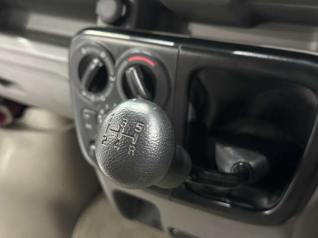 Suzuki Every 8
