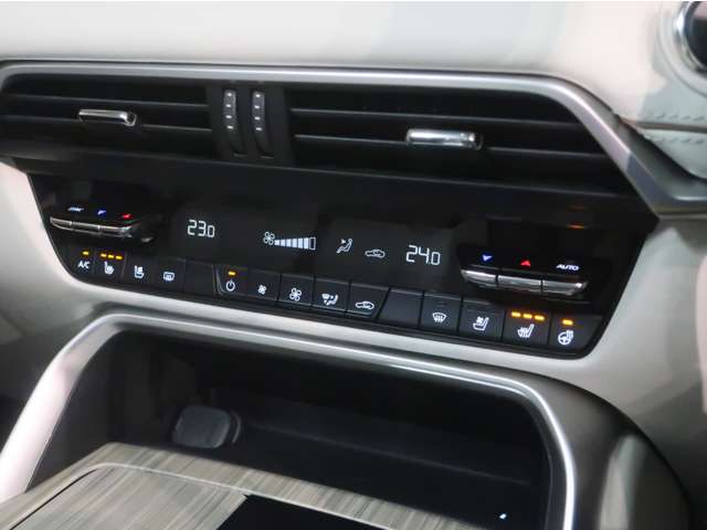 Mazda CX-60 7