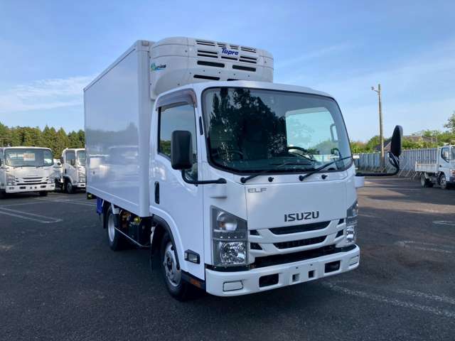 Isuzu Elf 3