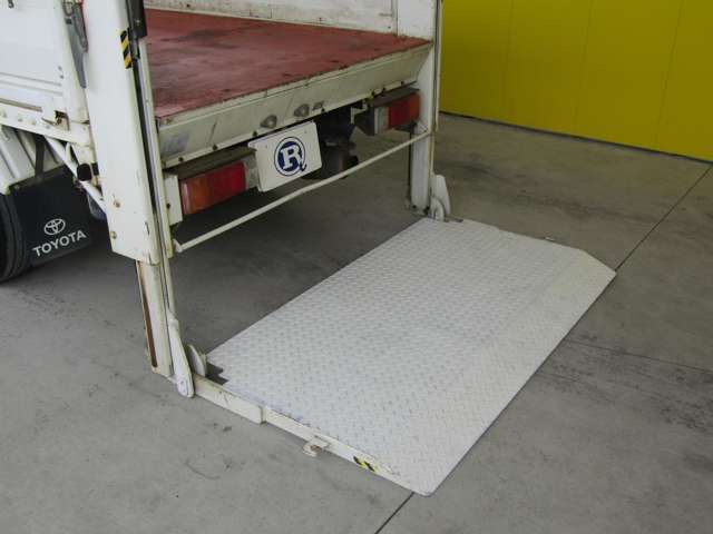 Toyota Toyoace 9