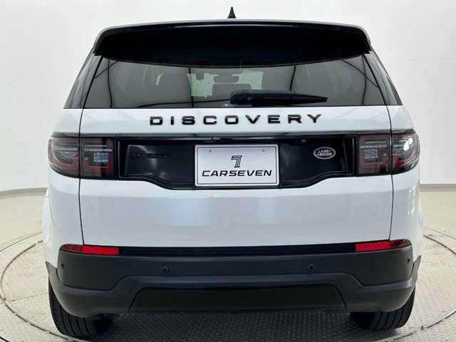 Land Rover Discovery Sport 11