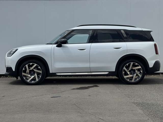 MINI Countryman 6