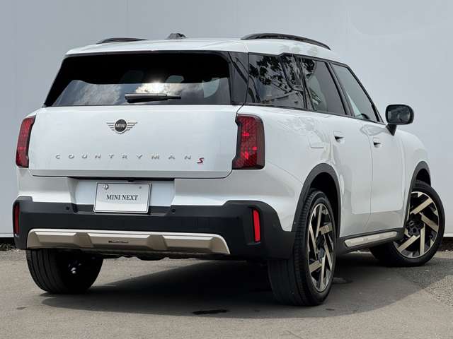 MINI Countryman 7