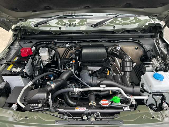 Suzuki Jimny 6