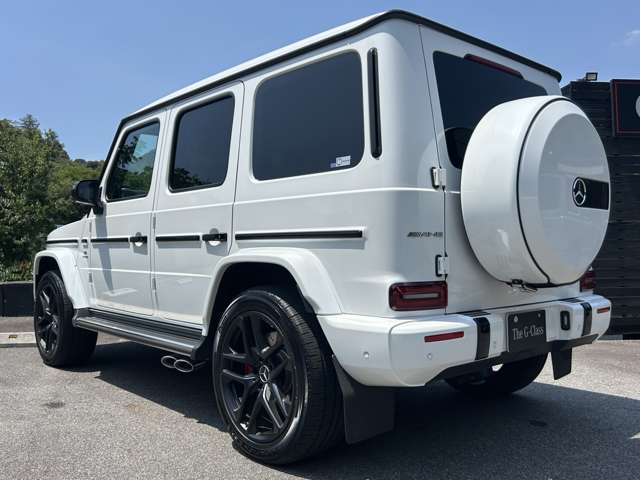 Mercedes-Benz G-Class 4
