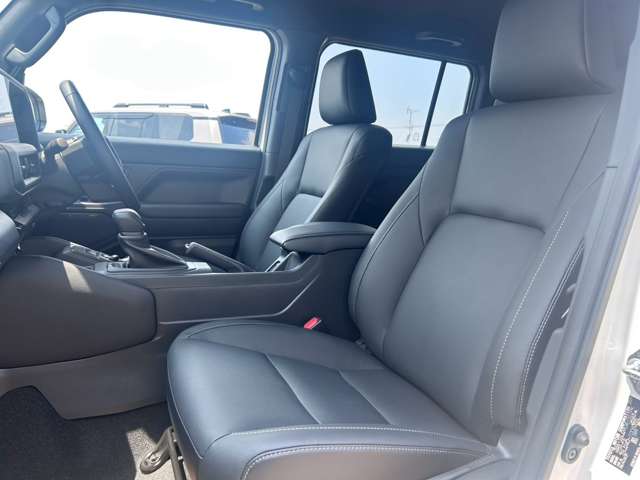 Toyota Land Cruiser FJ 11
