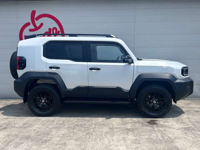 Toyota Land Cruiser FJ 5