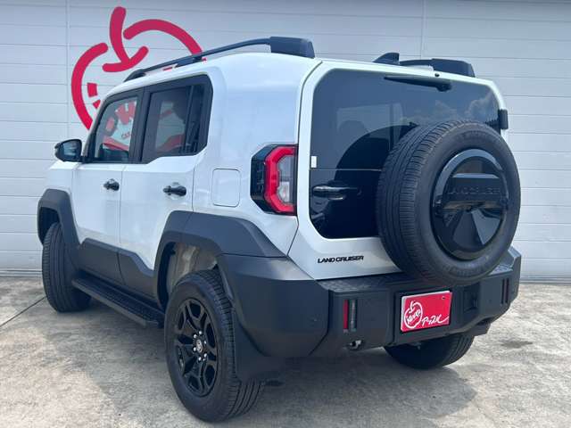 Toyota Land Cruiser FJ 6