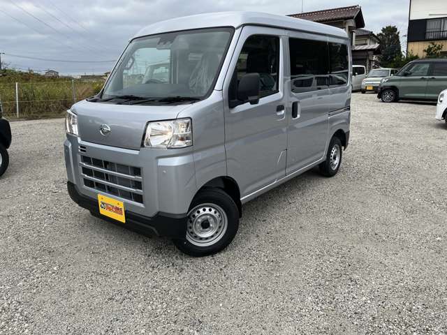 Daihatsu Hijet Cargo 7