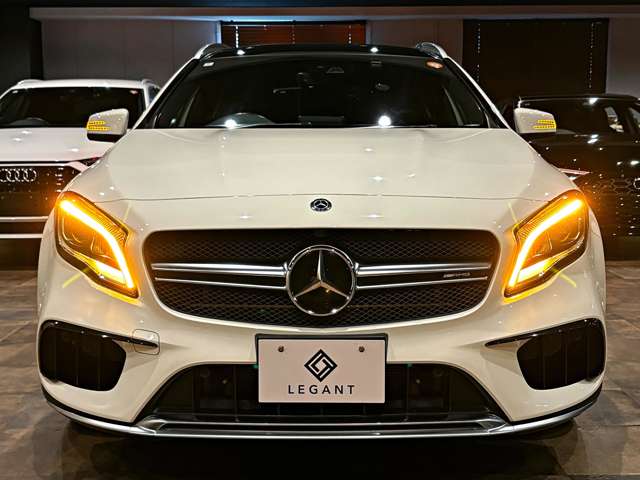 Mercedes-Benz GLA-Class 9