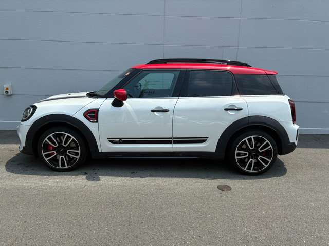 MINI Crossover 5