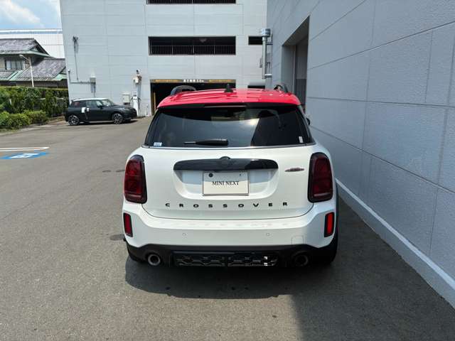 MINI Crossover 7