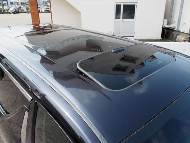 Toyota Vellfire 3
