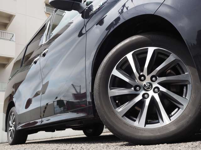 Toyota Vellfire 7