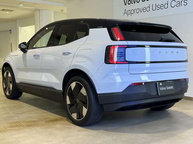 Volvo EX30 9