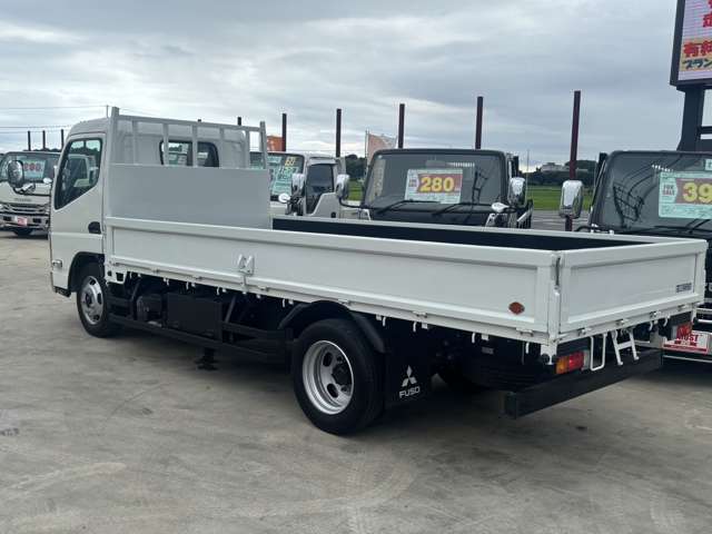 Mitsubishi Fuso Canter 10