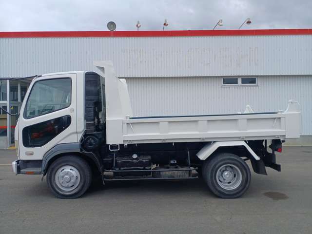 Mitsubishi Fuso Fighter 11