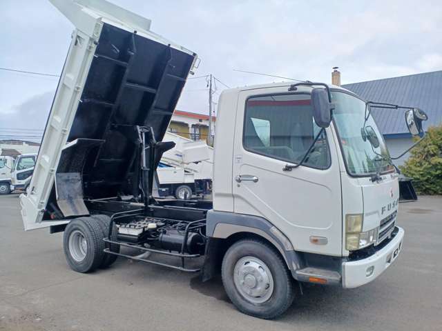 Mitsubishi Fuso Fighter 3