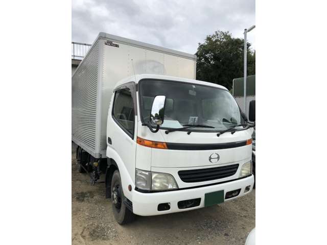 Hino Dutro 2