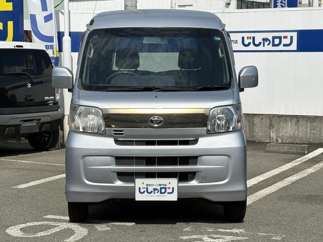 Daihatsu Hijet Cargo 8
