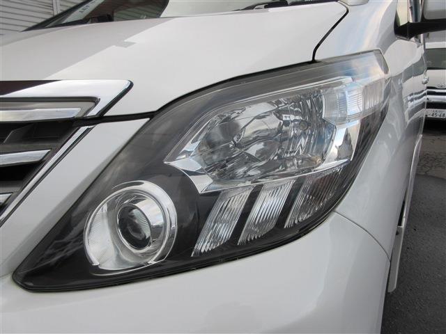 Toyota Alphard 3