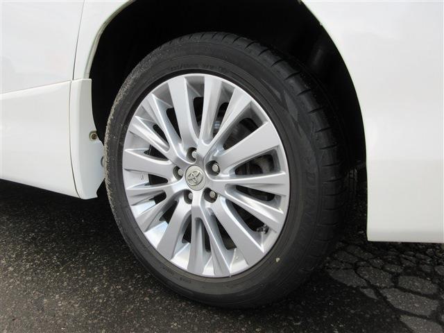 Toyota Alphard 10