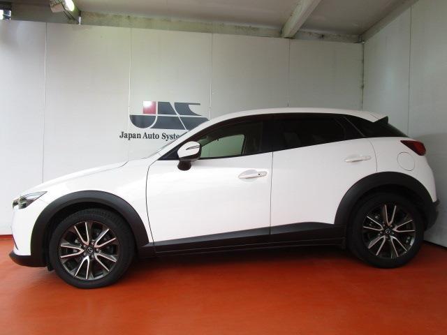 Mazda CX-3 4