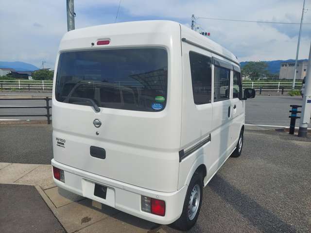 Nissan NV100 Clipper 10