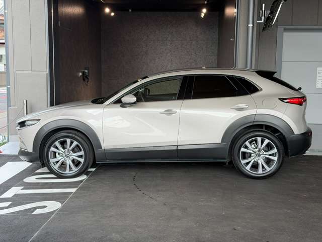 Mazda CX-30 4