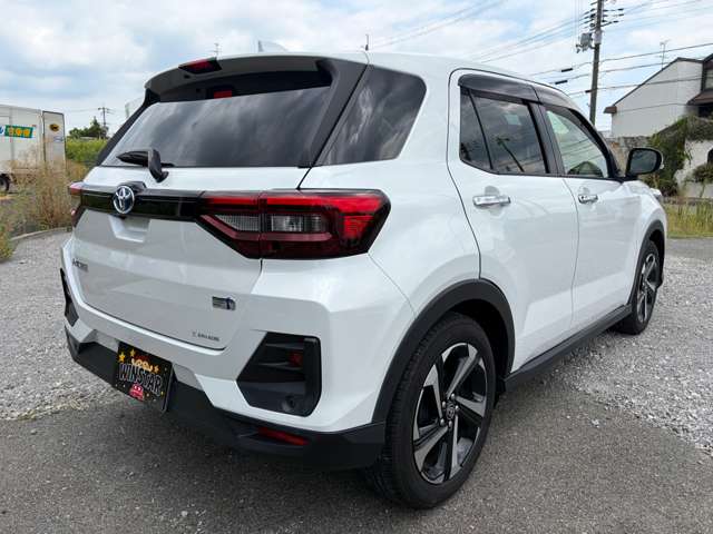 Toyota Raize 7