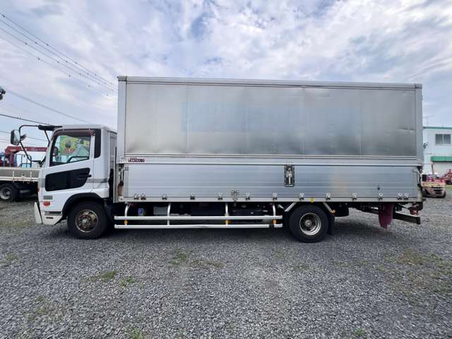 UD Trucks Condor 5