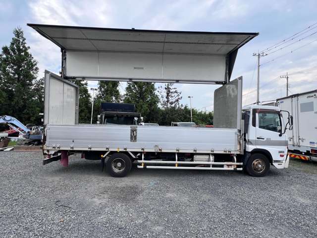 UD Trucks Condor 8