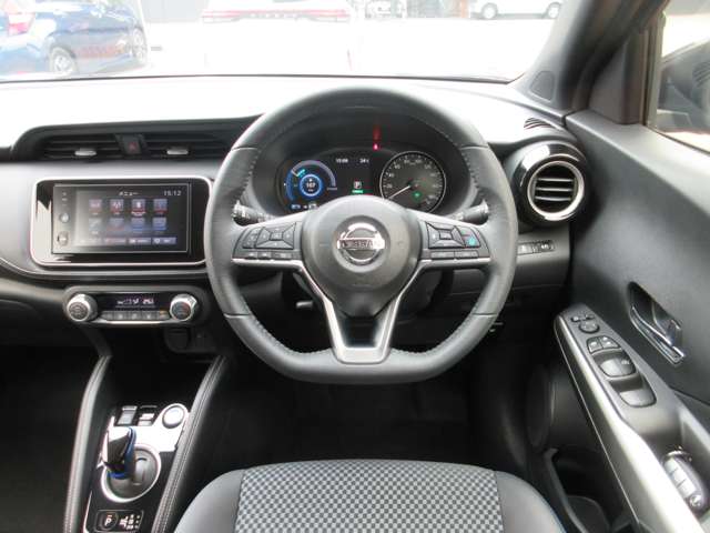 Nissan Kicks 4
