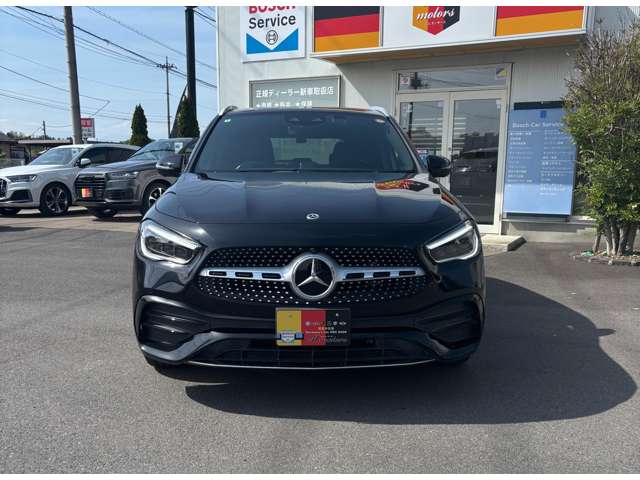 Mercedes-Benz GLA-Class 2