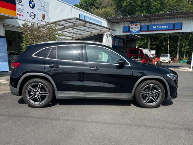 Mercedes-Benz GLA-Class 3