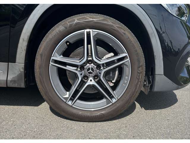 Mercedes-Benz GLA-Class 9