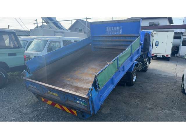 Isuzu Elf 5