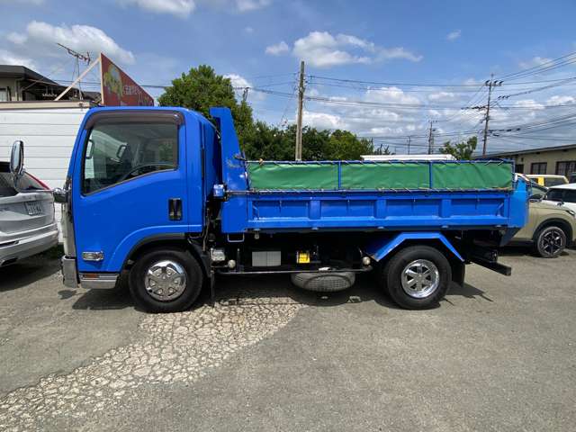 Isuzu Elf 6