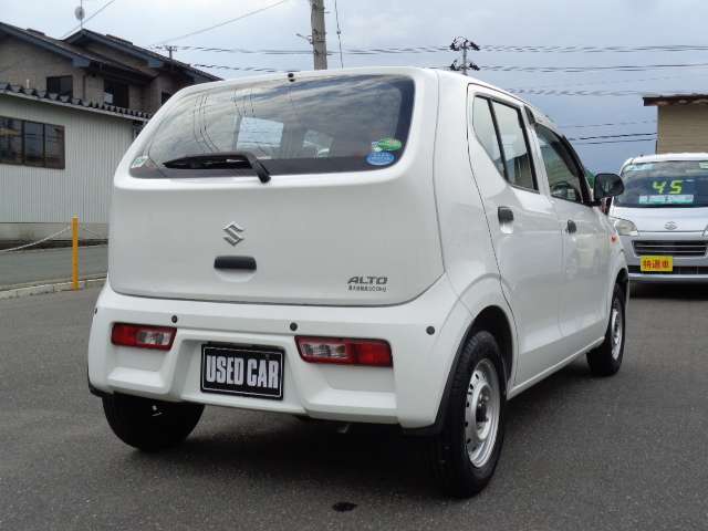 Suzuki Alto 4