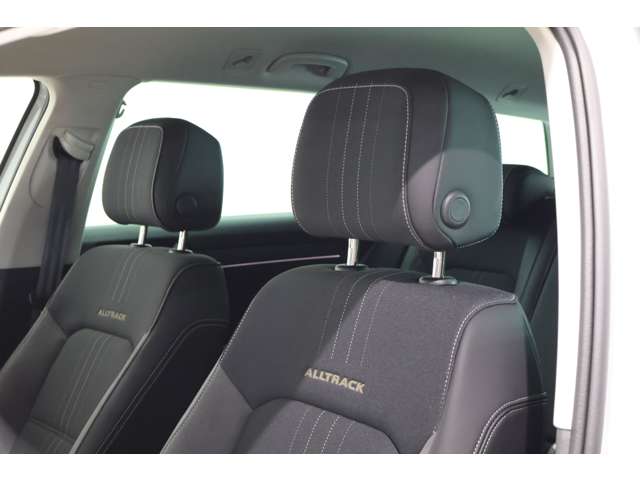 Volkswagen Passat Alltrack 4