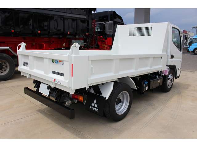Mitsubishi Fuso Canter 6