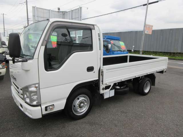 Isuzu Elf 10