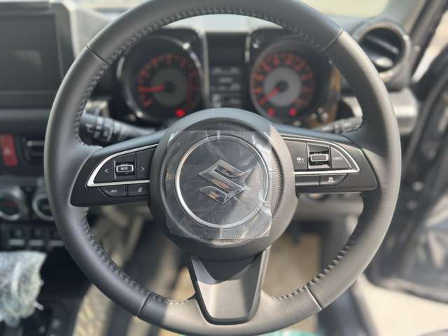 Suzuki Jimny Nomade 10