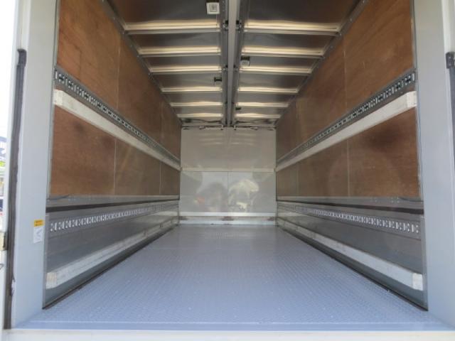 Mitsubishi Fuso Fighter 12