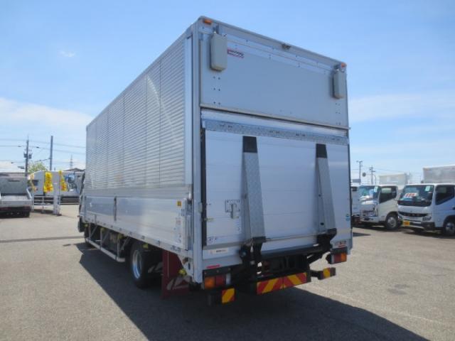 Mitsubishi Fuso Fighter 5