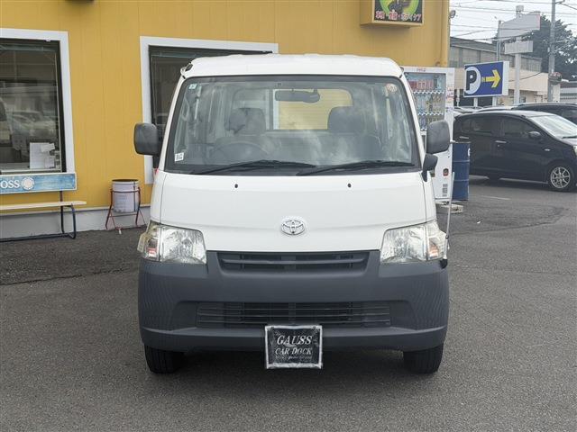 Toyota Town Ace Van 5