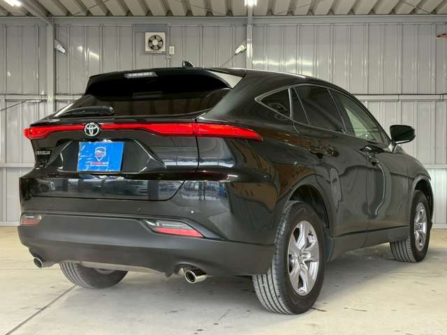 Toyota Harrier 5
