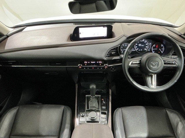 Mazda CX-30 8