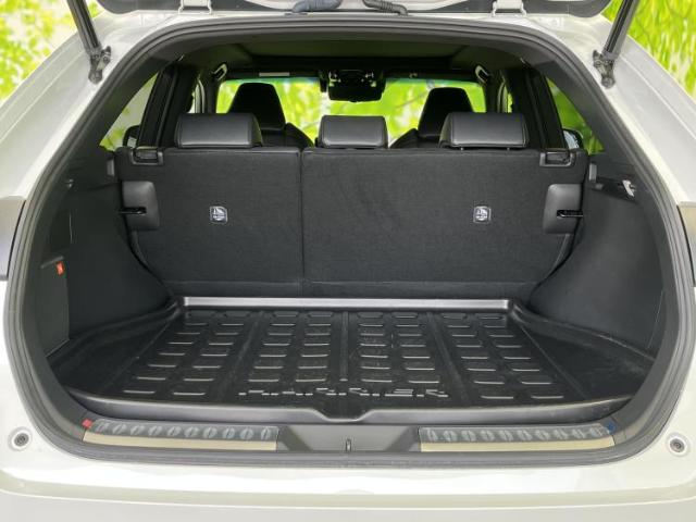 Toyota Harrier 10